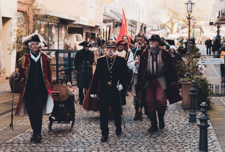 Kieler Umschlag: Ein traditionelles Fest vom Mittelalter bis in die Moderne