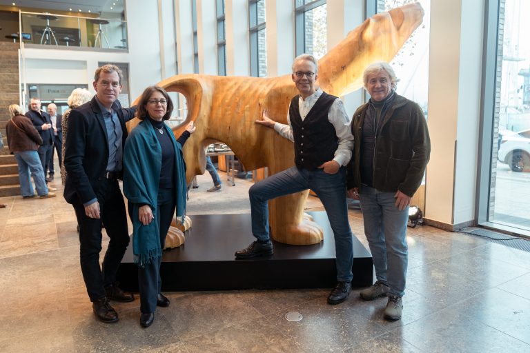 „Origin.Kiel“: Neue Kultur-Stadtrundgänge mit Marcus Meyer durch stadtweite Ausstellung